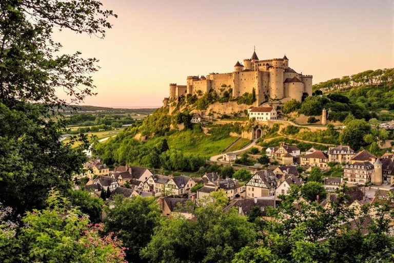 Près de Montpellier, ce village classé parmi les plus beaux de France est un vrai coup de cœur.jpg