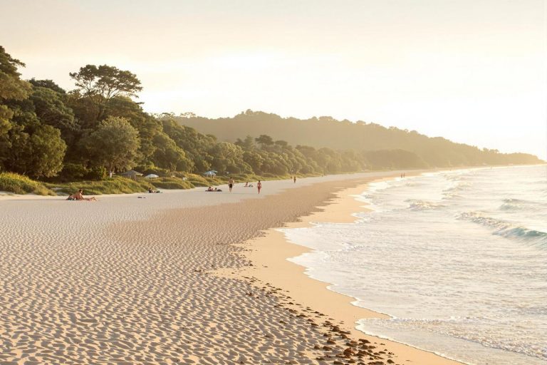 Une plage secrète à 1h de Paris avec un sable plus fin que les Seychelles.jpg