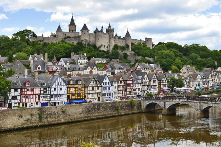 Moins connu que Saint-Malo, ce port breton séduit ceux qui veulent éviter les touristes.jpg