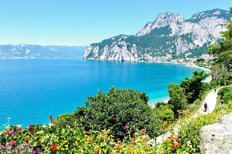 Vacances à vélo : cette piste cyclable du Nord de l'Italie est l'une des plus belles d'Europe .jpg